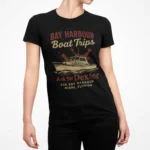 Dexter – Bay Harbour Boat Trips | Serialowa koszulka damska 1 Koszulka damska Dexter Bay Harbour Boat Trips | Miami | XS–3XL