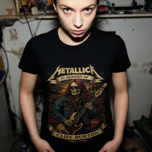 Koszulka Metallica Cliff Burton In Memory Of 1962-1986 | Damska koszulka rockowa dla gitarzystki