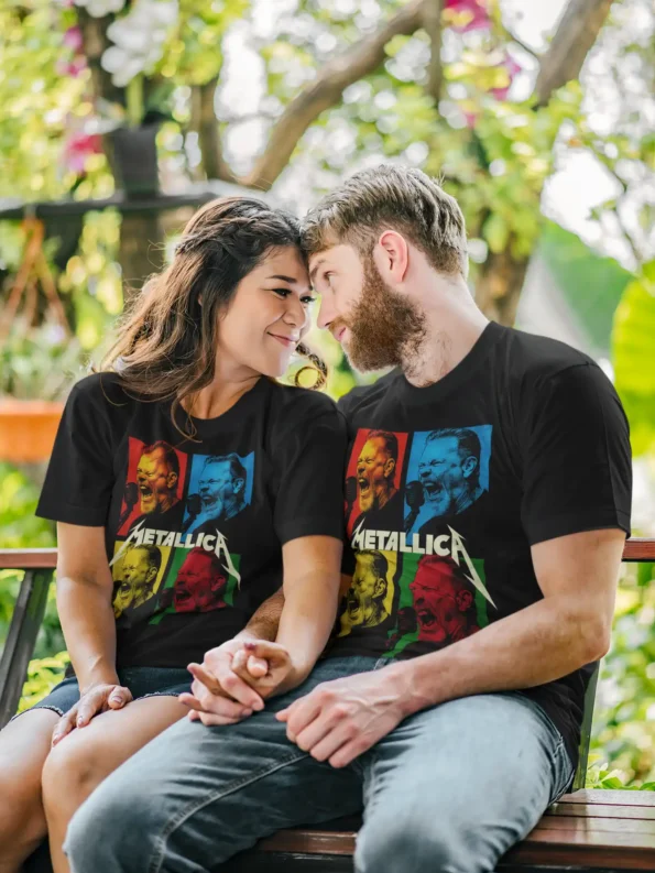 Koszulka James Hetfield - wokalista Metallica w stylu pop art | Męska i damska koszulka muzyczna dla par na koncert Metalliki w 2026 roku w Polsce