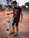 Koncertowa koszulka męska Metallica Master of Puppets to klasyk, który zna każdy fan heavy metalu.