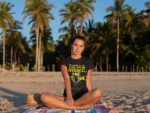 Koszulka Władimir Putin – Co ma wisieć nie utonie | Polityczny t-shirt damski antywojenny
